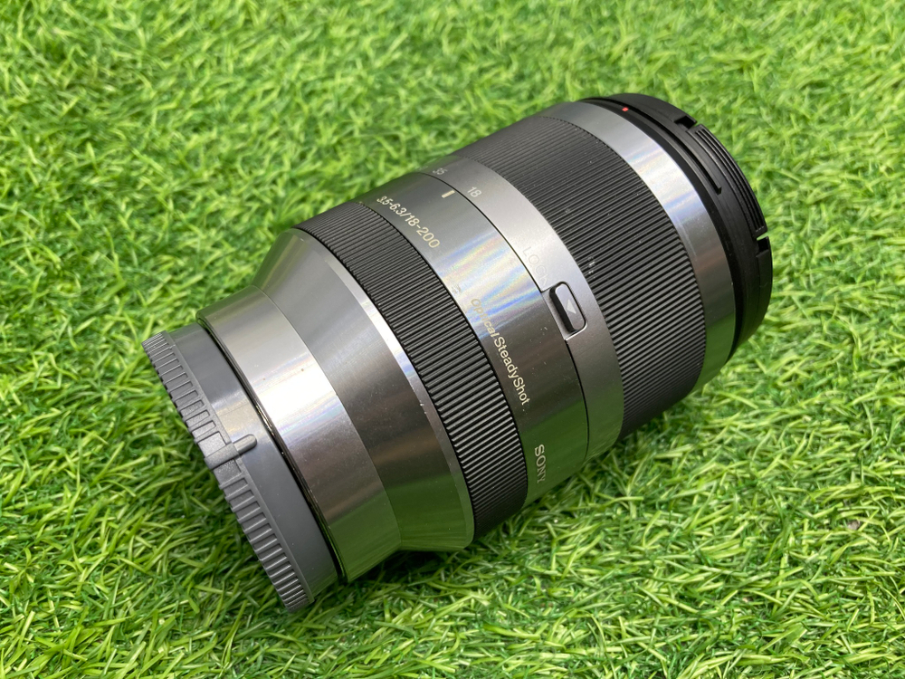 Sony 18-200mm 3.5-6.3 E (SEL-18200)