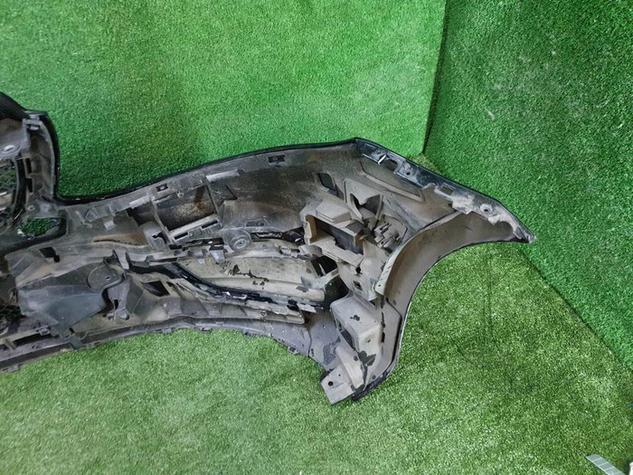 Бампер передний Mercedes E W213 16-21 AMG В сборе