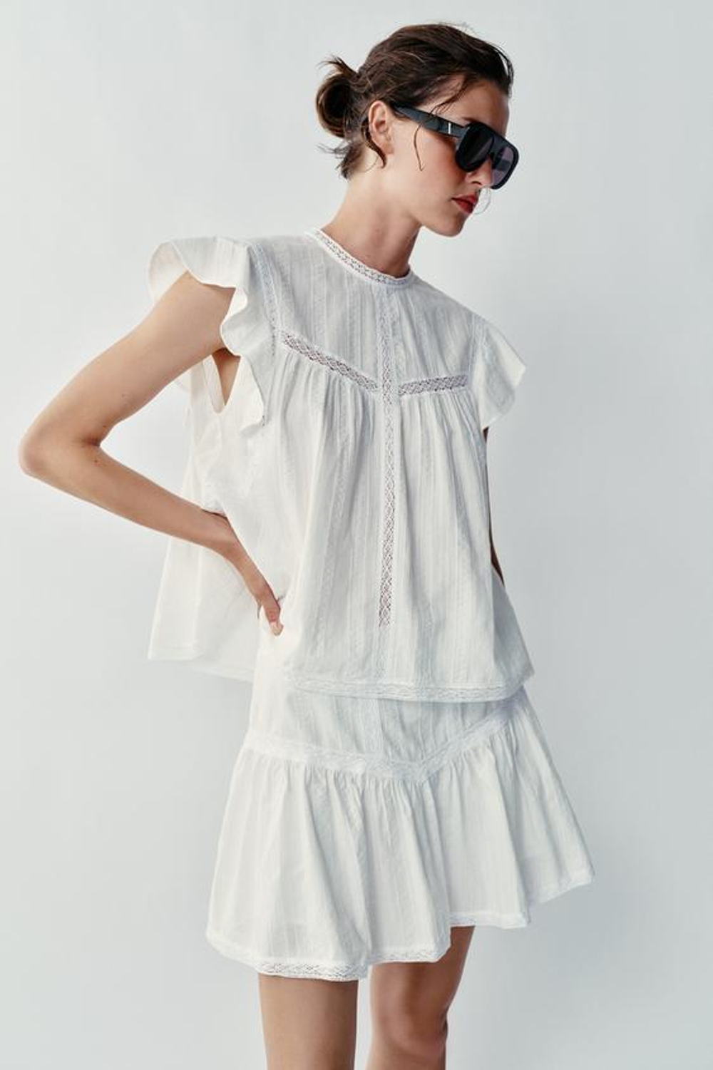 ZARA РОМАНТИЧНЫЙ ТОП С КРУЖЕВОМ, ЭКРЮ