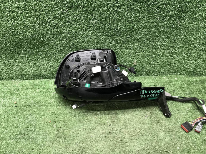 Зеркало правое Range Rover Sport 3 L461 22-нв 18к.