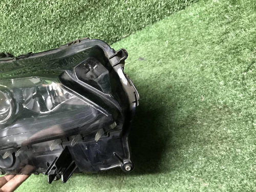 Битая Фара правая Lexus NX 1 (2014-2017) LED