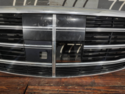 Решетка радиатора Mercedes S-Class (W223) 20-нв Б/У Оригинал A22388041009040