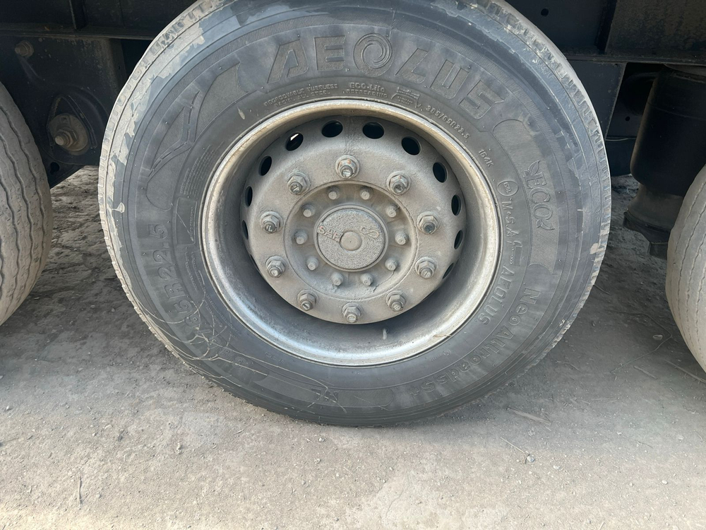 BONUM 9142* Полуприцеп шторный 914296-04 (длина 13,62 м.)