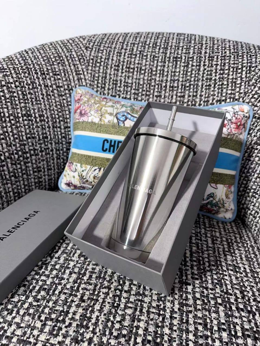 Стакан Balenciaga