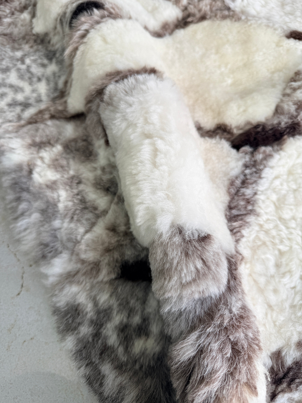 Ковер шкура натуральная овчина меховой