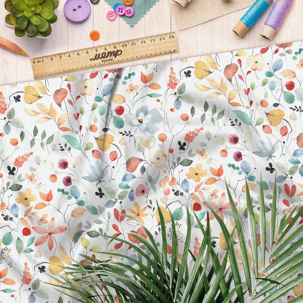 Ткань атлас разноцветные акварельные листья