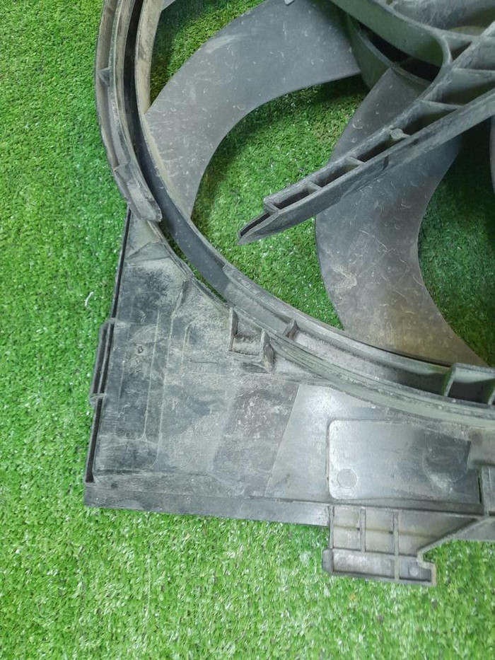 Диффузор с вентилятором BMW 3er F30, F31, F80 (2011-2020)