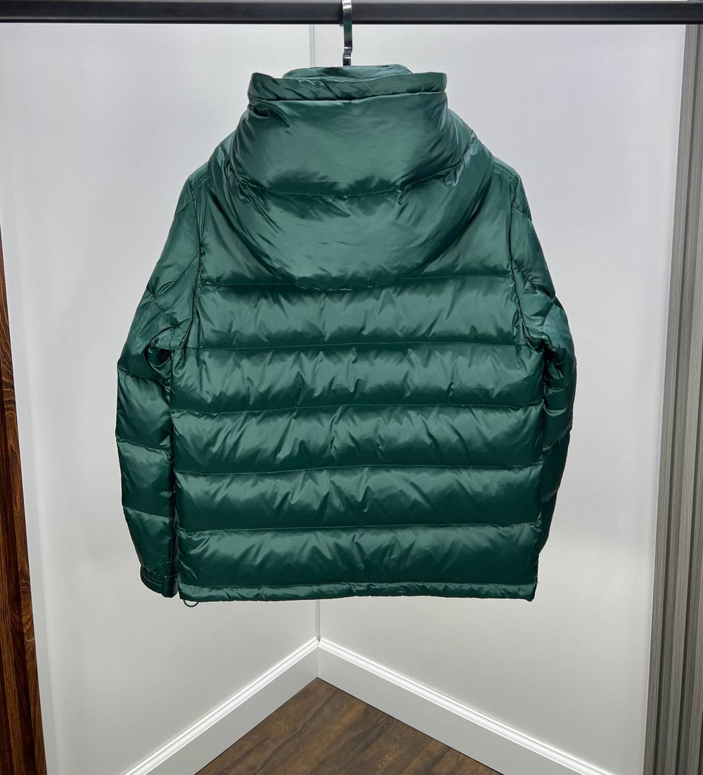 Пуховик Moncler