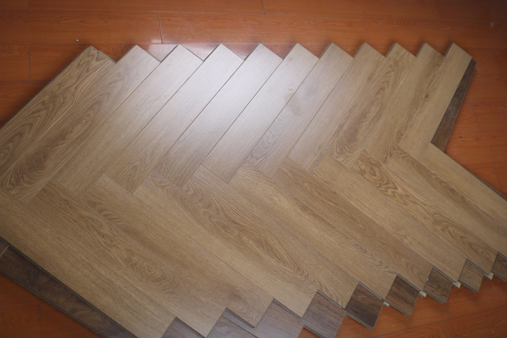 Ламинат ICON Orange 8 мм ДУБ СВЕТЛЫЙ 1.92 м2