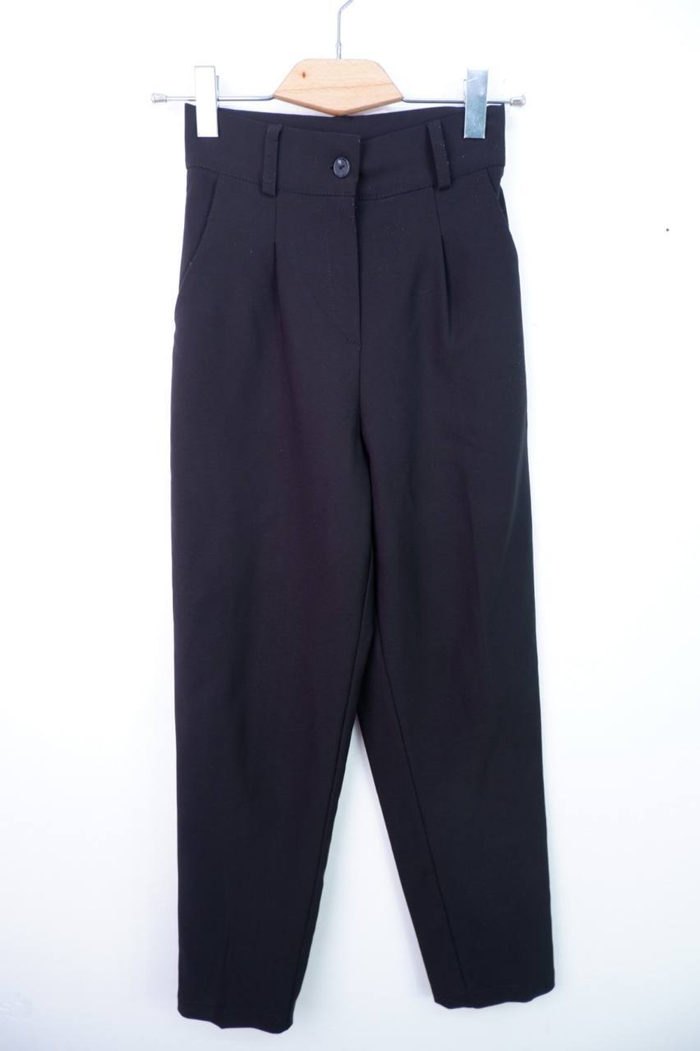 Брюки для офисного образа, маркировка S, визуально на 44 размер