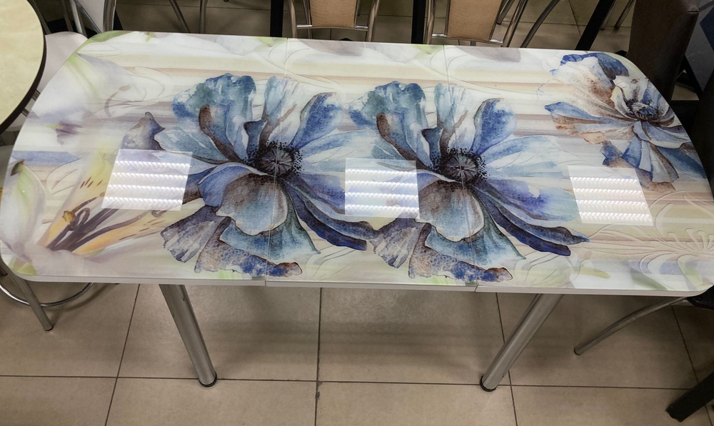 Стол разд Стеклянный подстолье прямое хром Царг.пояс белый Ст-ца акварель цветы (белая) ф/п