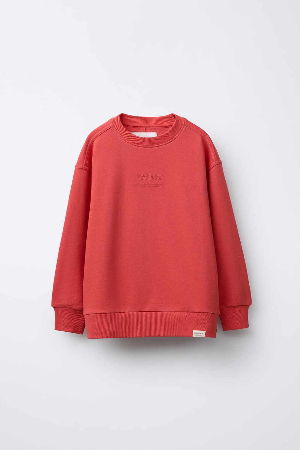 ZARA ОДНОТОННАЯ ТОЛСТОВКА С РЕЛЬЕФНОЙ НАДПИСЬЮ, КОРАЛЛОВЫЙ