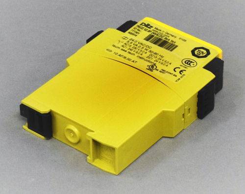 PILZ PNOZ X2.8P 24VACDC 3n/o 1n/c