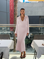 платье макси в нежно розовом цвете