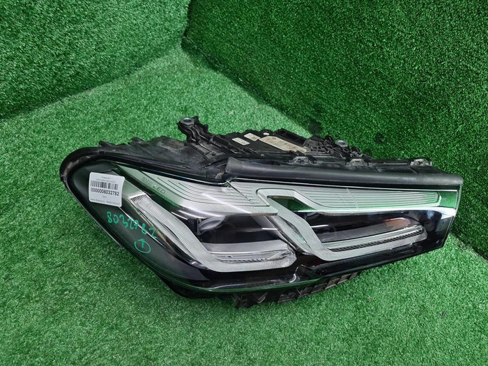 Фара правая BMW 5er G30 (2020-2023) LED