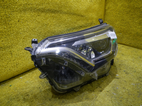 Фара левая Toyota Rav 4 CA40 (2015-2019) LED