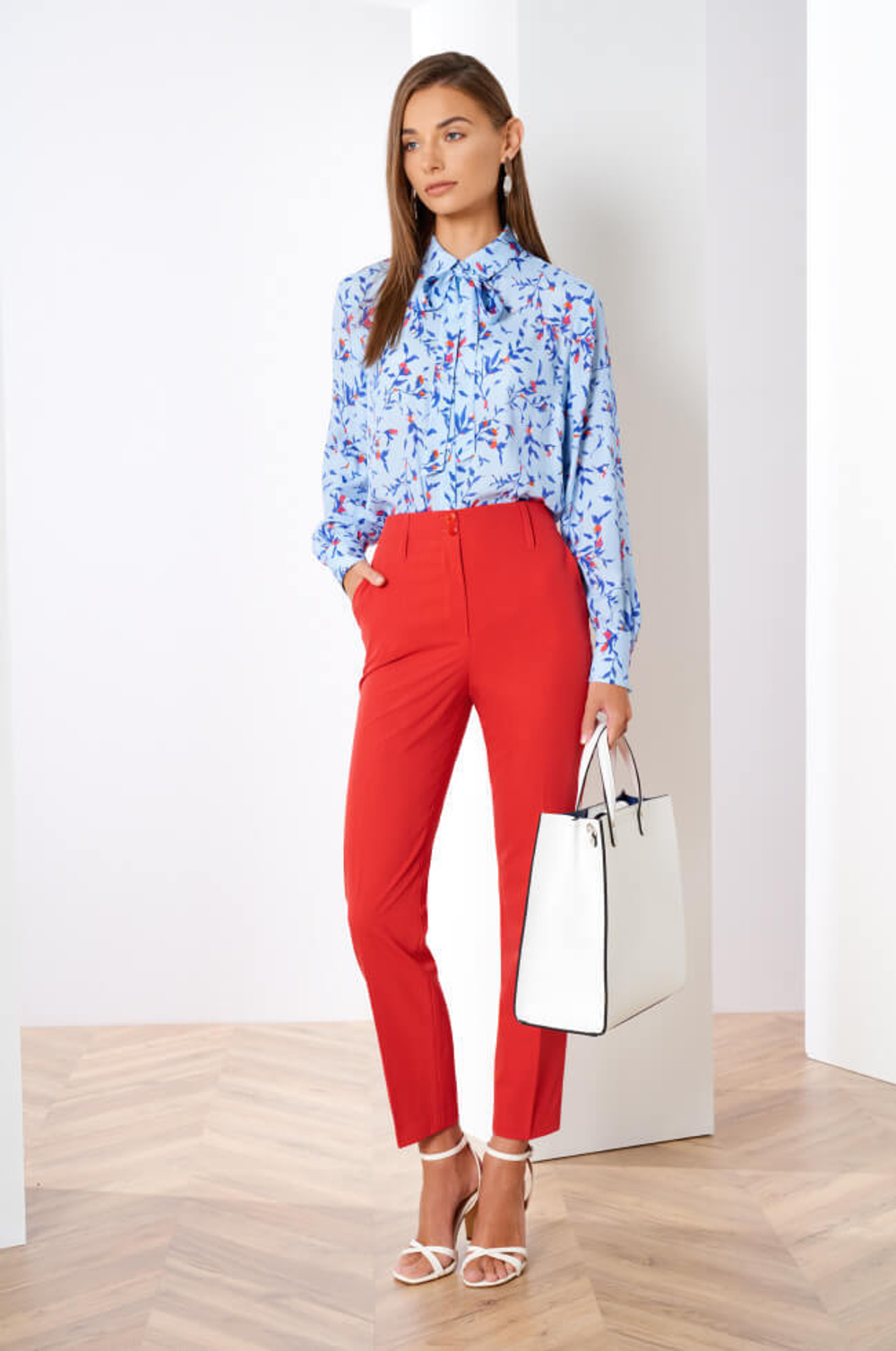 3830 Брюки женские (красный)