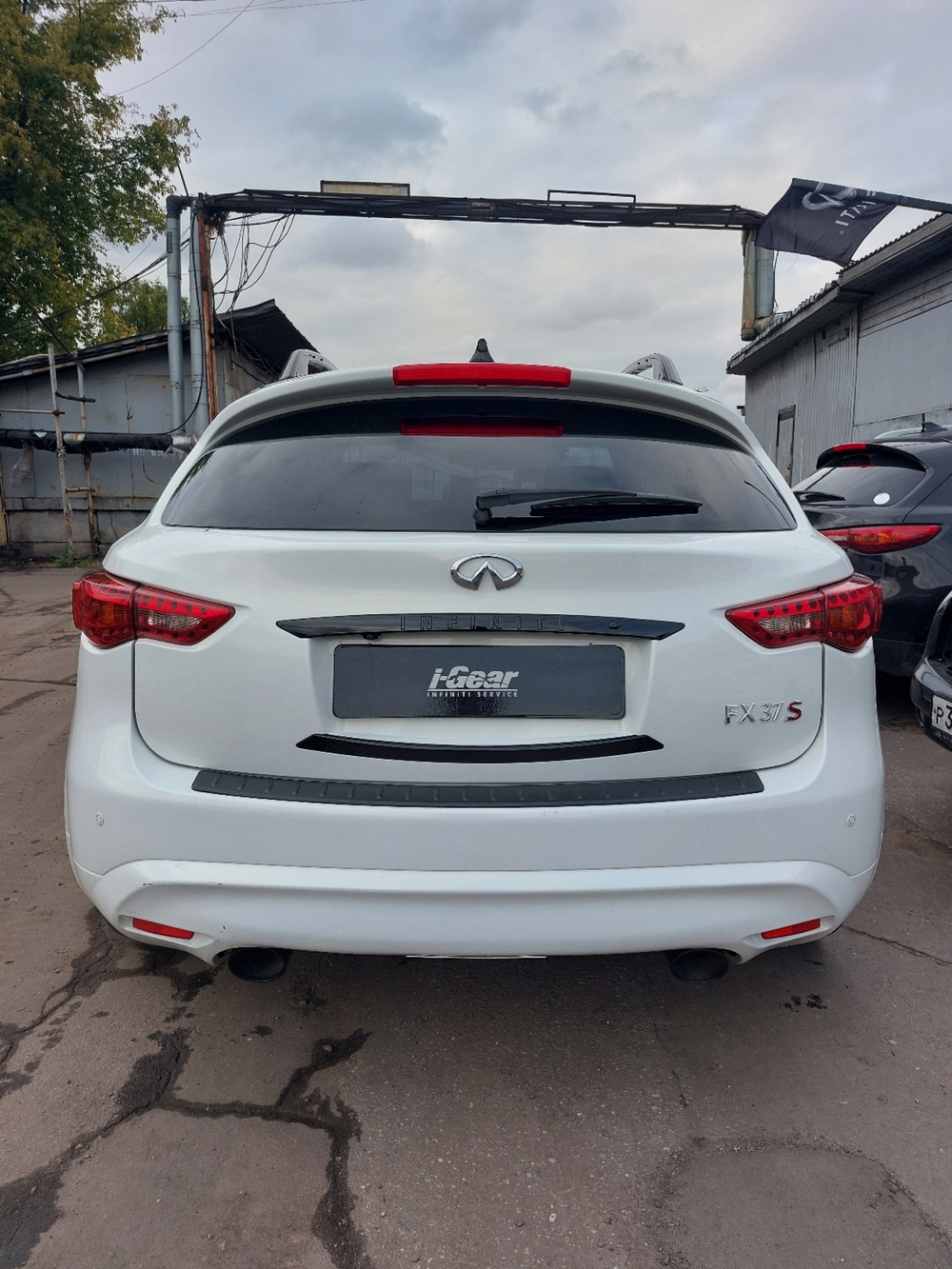 Антихром Infiniti QX70 FX37 FX50 FX30d