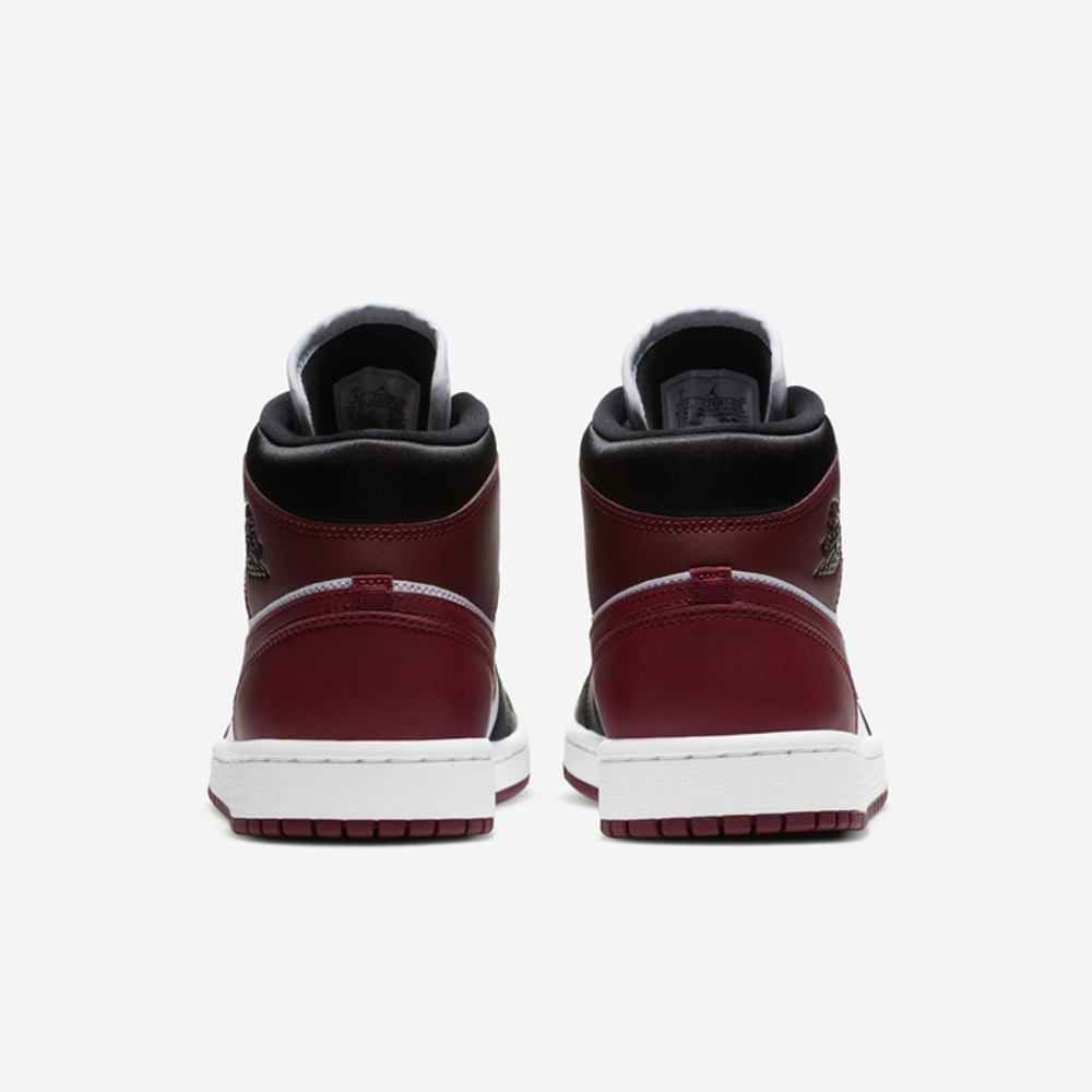 Кроссовки женские NIKE WMNS AIR JORDAN 1 MID SE