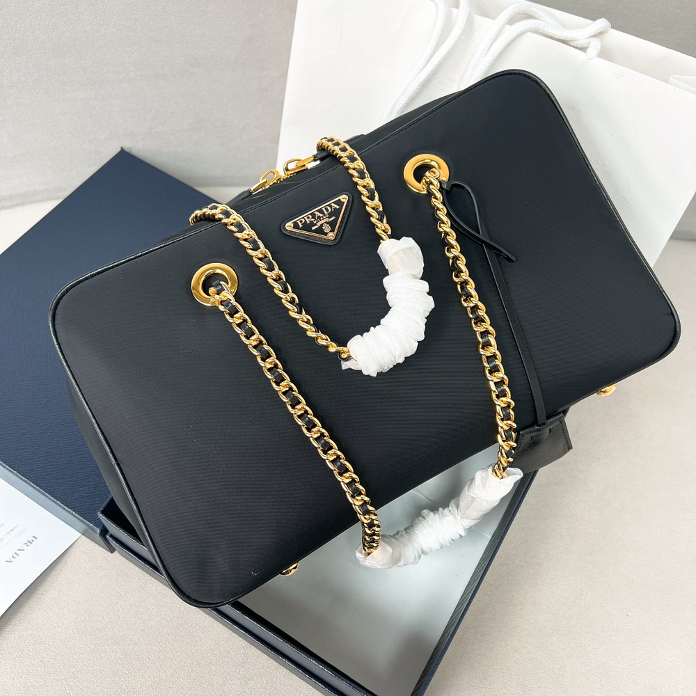 Prada Bag 35 cm