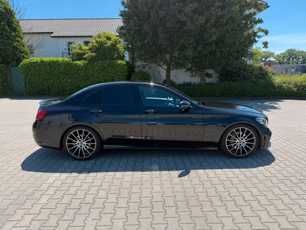 Mercedes-Benz C 200