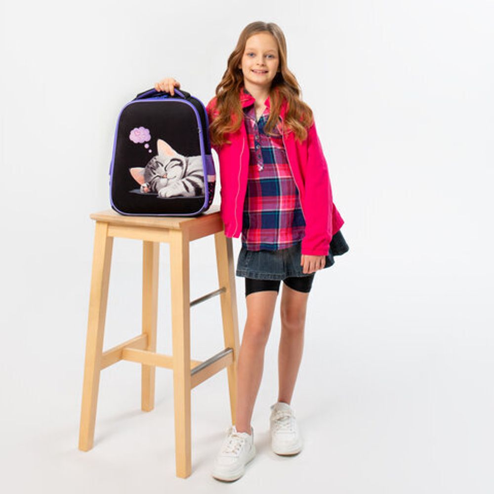 Ранец BRAUBERG FIT, 2 отделения, Sleeping kitten, велюровая панель, 38х27х14 см, 273107