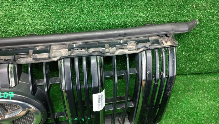 Решетка радиатора Toyota Land Cruiser Prado 150 (2017-н.в.)