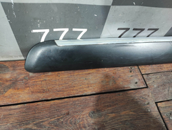 Накладка двери передней правой Citroen C3 Picasso 08-17 Б/У Оригинал 9686338477