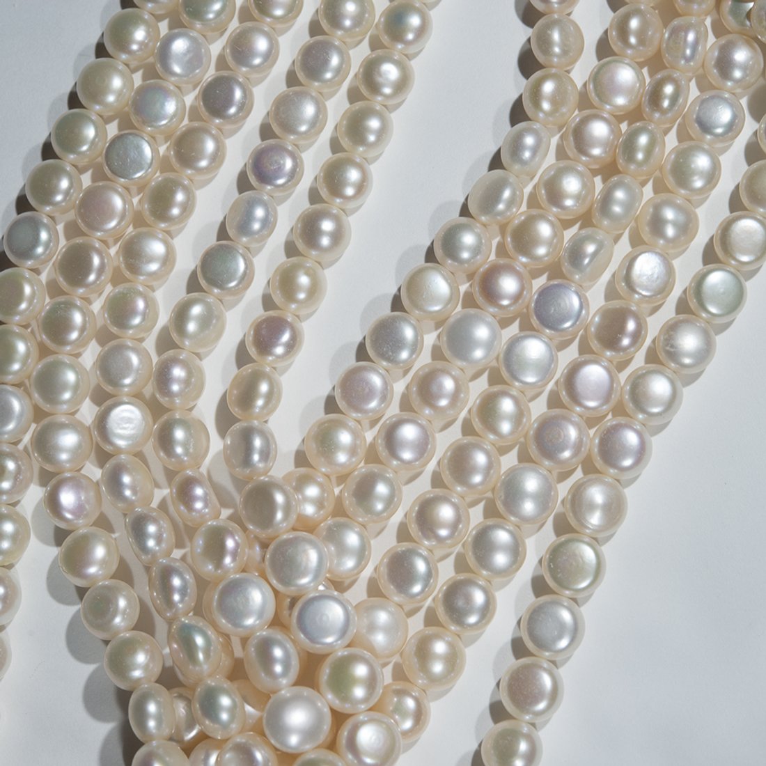 Жемчуг штучный культивированный "Булочка" A+ Grade, белый, 9,5мм