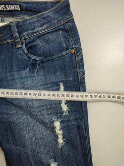 Джинсы Denis Simachev модные 42-44 размер