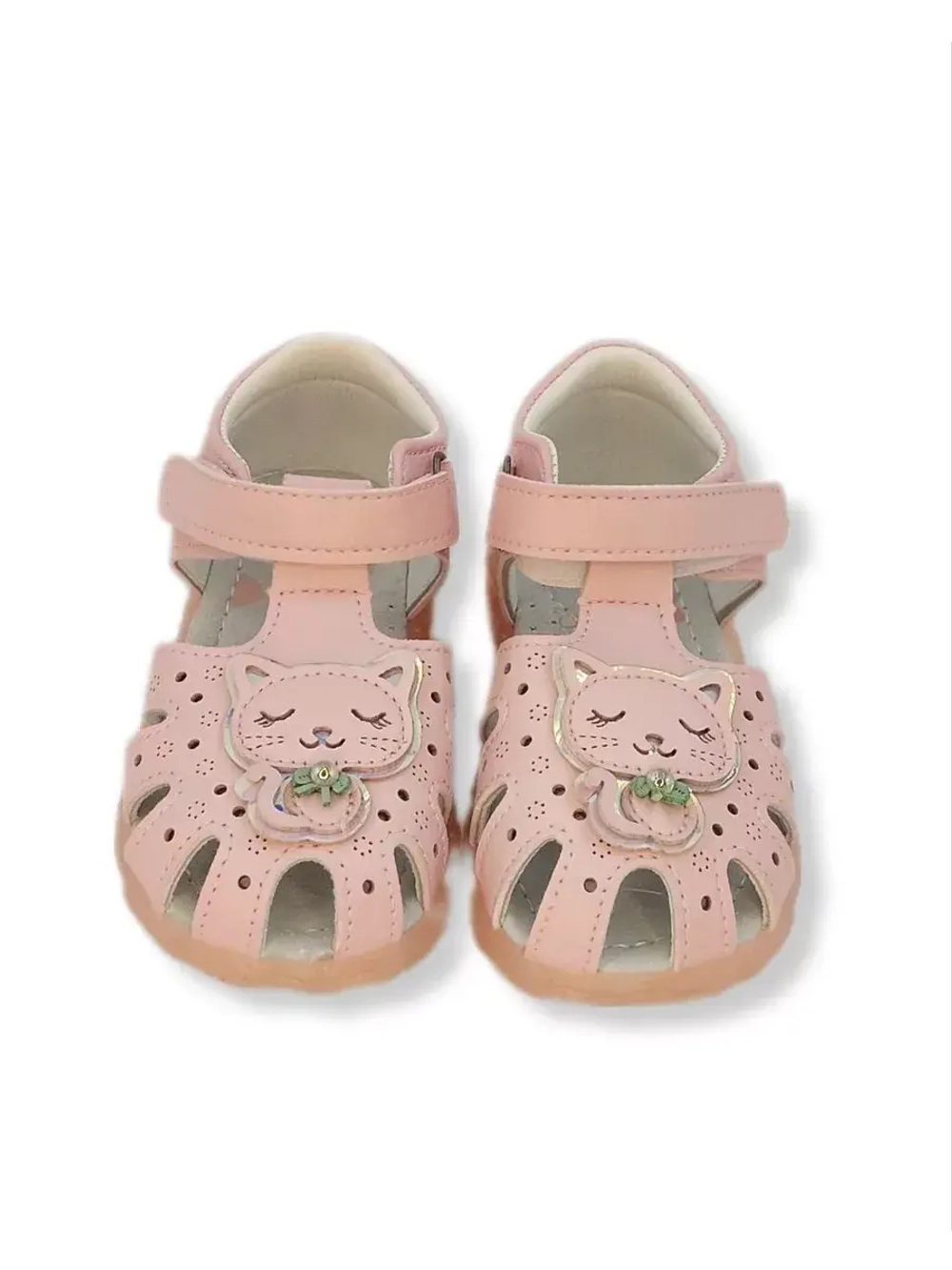 Сандалии для девочки праздничные светящиеся.