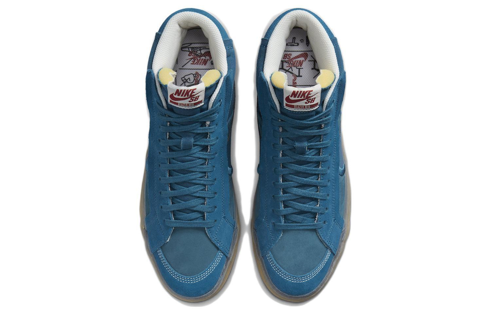 Кроссовки Nike Blazer