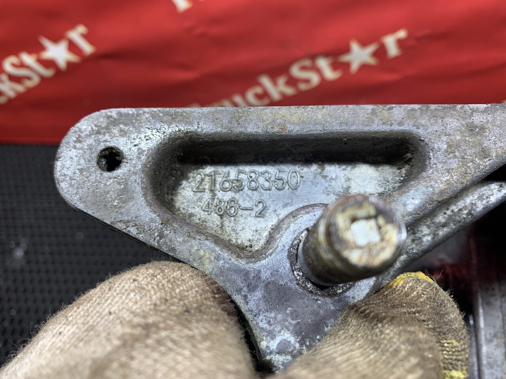 Кронштейн блока управления шасси