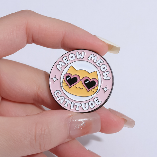 Значок металлический Правильное лаповедение, р-р 3см