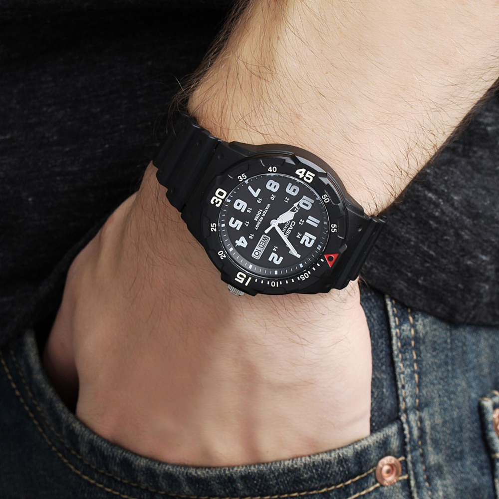 Мужские наручные часы Casio Collection MRW-200H-1B