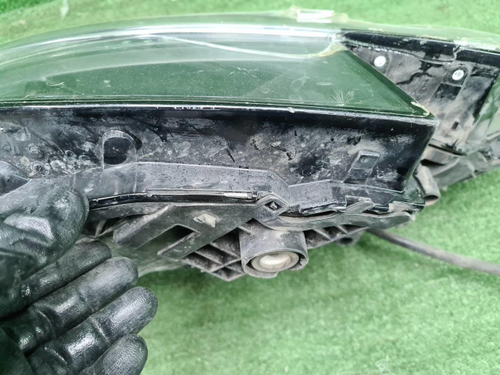 Битая Фара правая Audi Q8 (2018-2023) LED