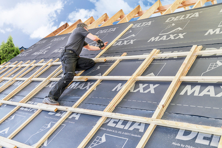 DELTA-MAXX Plus,  диффузионная/антиконденсатная мебрана с двумя зонами проклейки Sd =0.15м, 190г/м2, 75м2