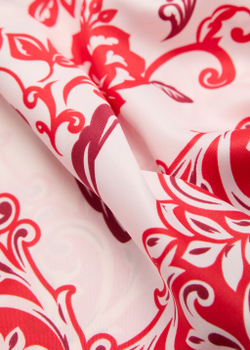 Платок с принтованными цветами