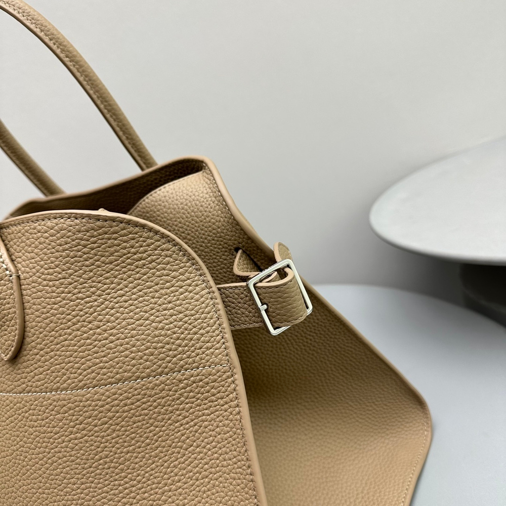 The Row Margaux 15