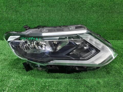 Битая Фара правая Nissan X-Trail Т32 (2017-2022) галоген