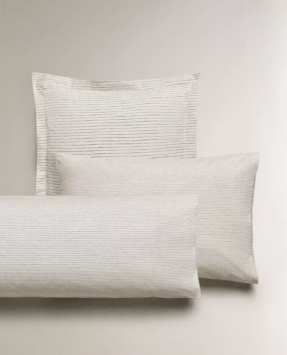 ZARA HOME НАВОЛОЧКА ИЗ ХЛОПКА ПЕРКАЛЯ (200 НИТЕЙ), ЭКРЮ