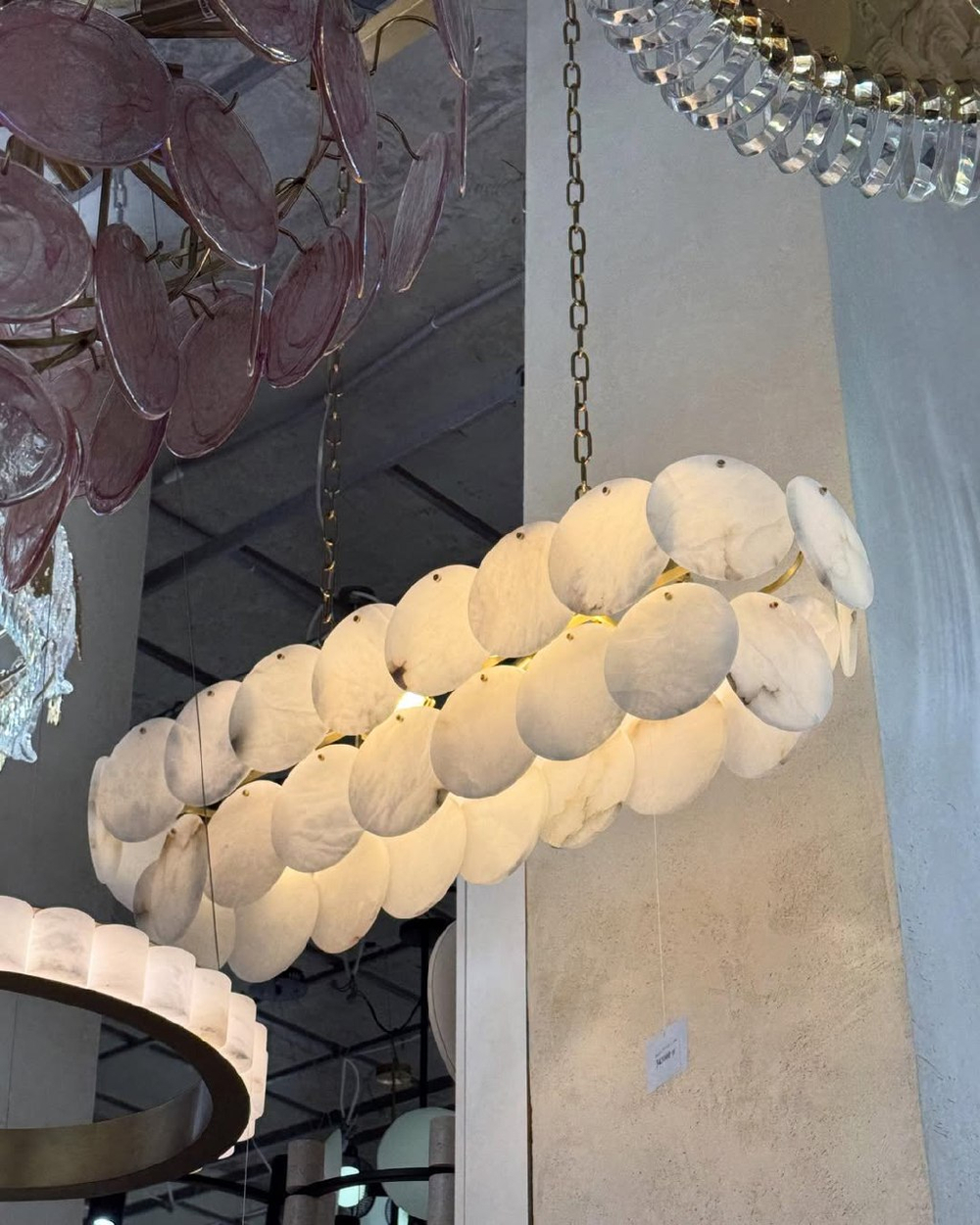 люстра из испанского мрамора