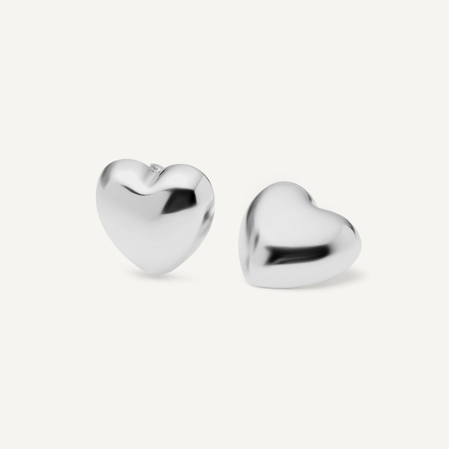 Серьги Chubby Heart Earrings – Silver