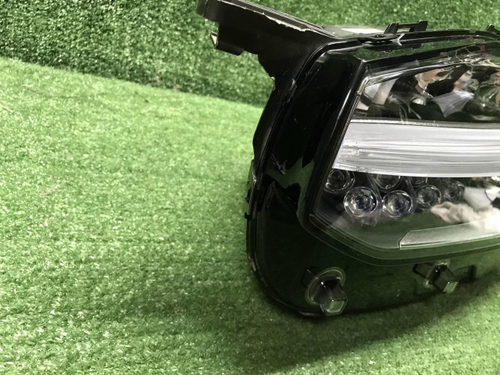 Битая Фара левая Volvo XC90 2 (14-19) Full LED