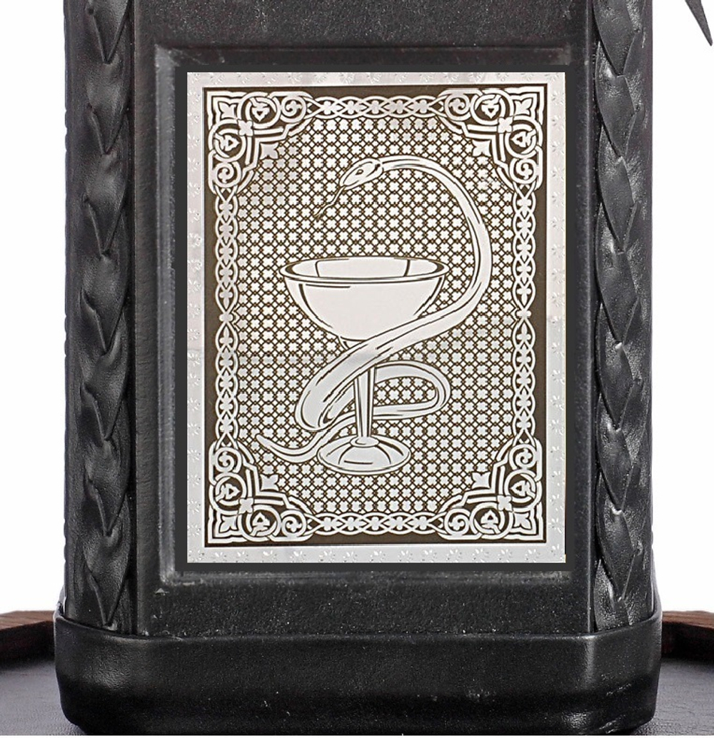 Графин «Медику-4» с накладкой покрытой никелем