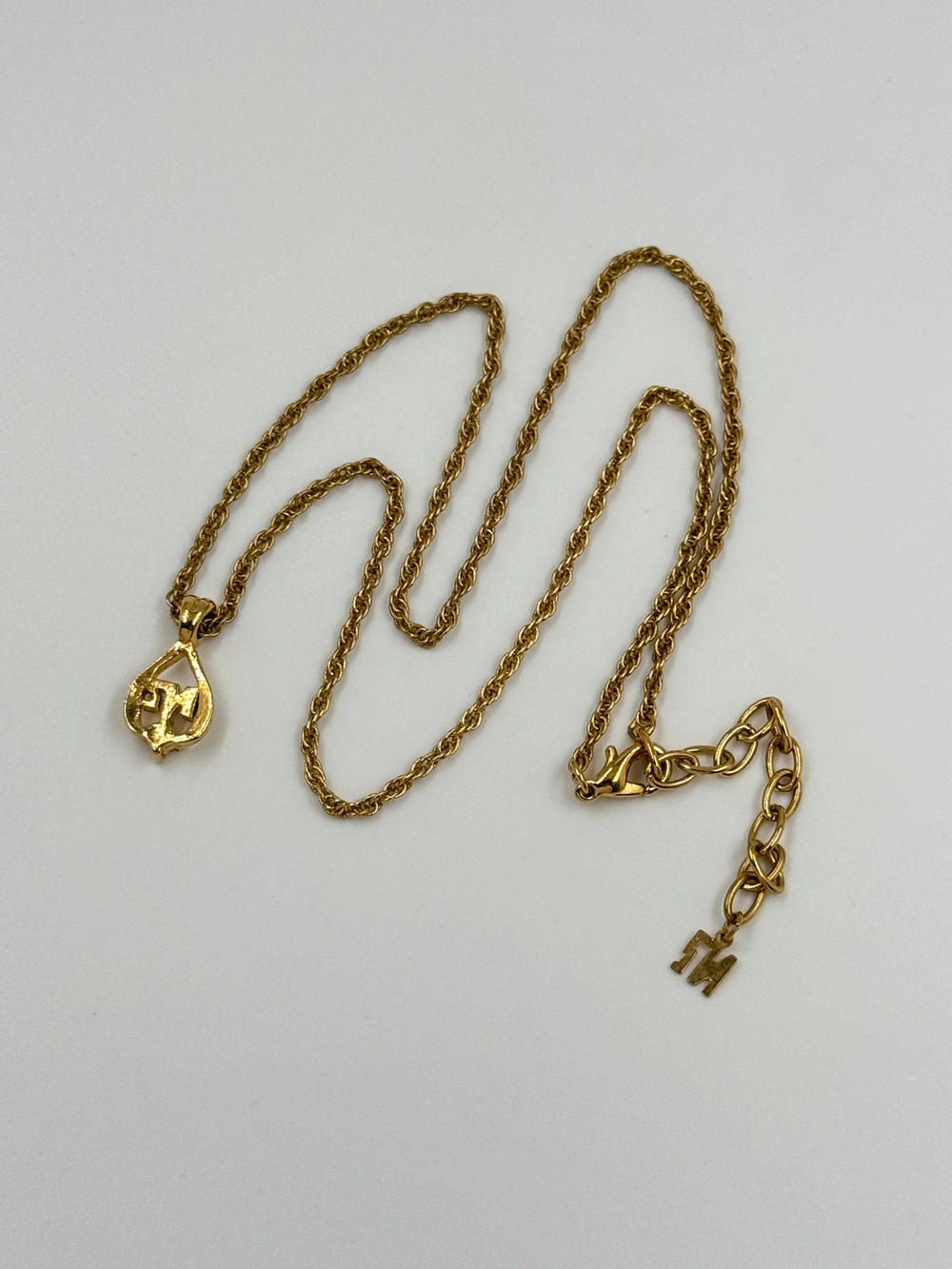 Кулон Nina Ricci