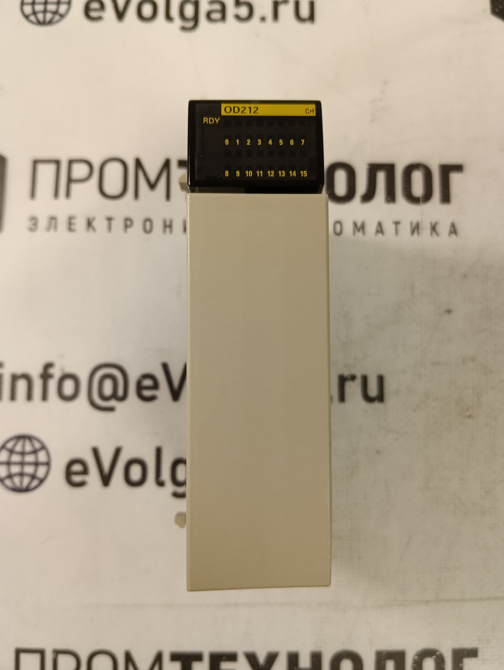 Omron CQM1-OD212 с хранения