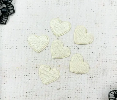 Термоаппликация, р. 2х2,3 см, кремовый