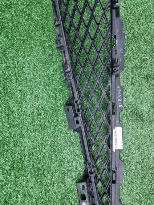 Решетка переднего бампера Genesis G80 (2020-2024)