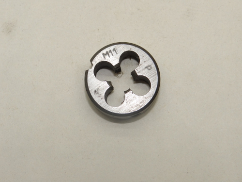 Плашка М11х1,5 (основной шаг) d=30мм